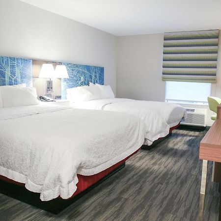 Hampton Inn & Suites Mount Laurel/Moorestown Zewnętrze zdjęcie