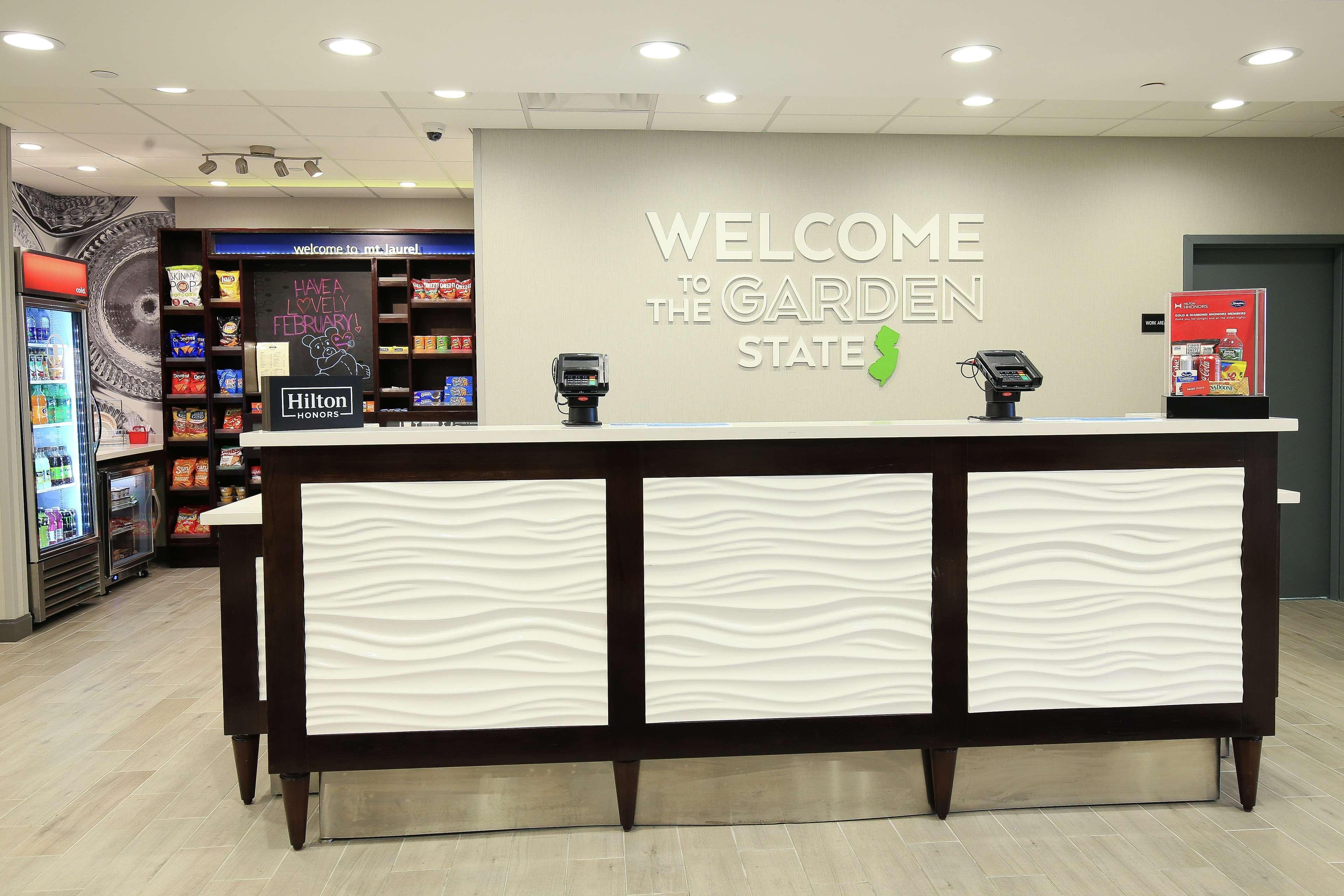 Hampton Inn & Suites Mount Laurel/Moorestown Zewnętrze zdjęcie
