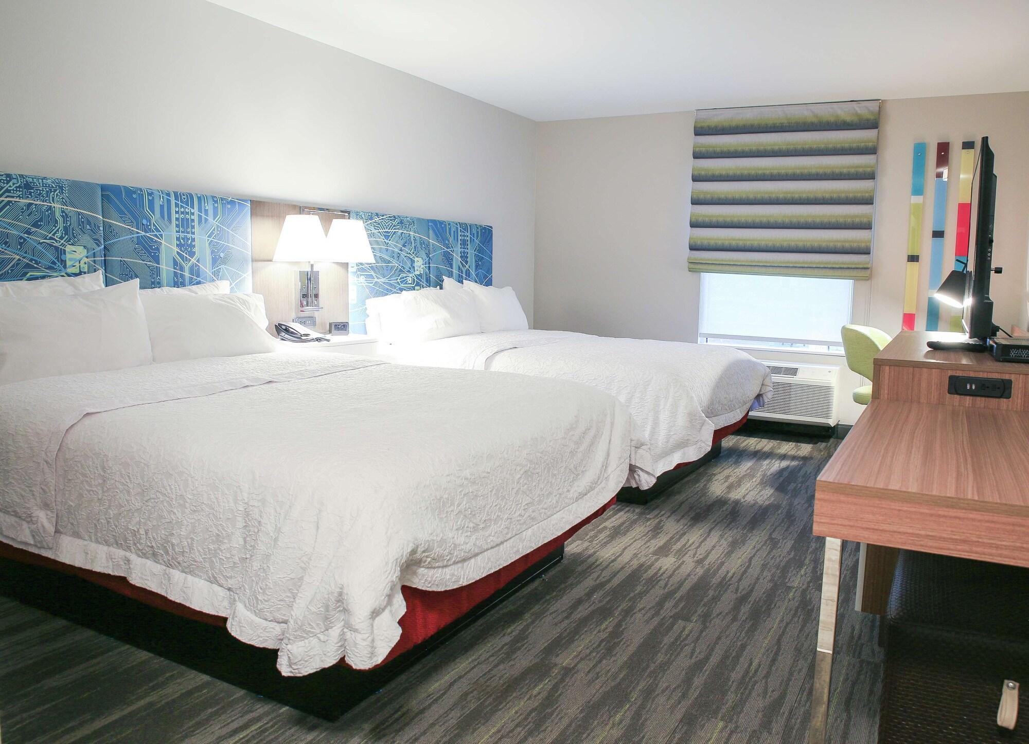 Hampton Inn & Suites Mount Laurel/Moorestown Zewnętrze zdjęcie